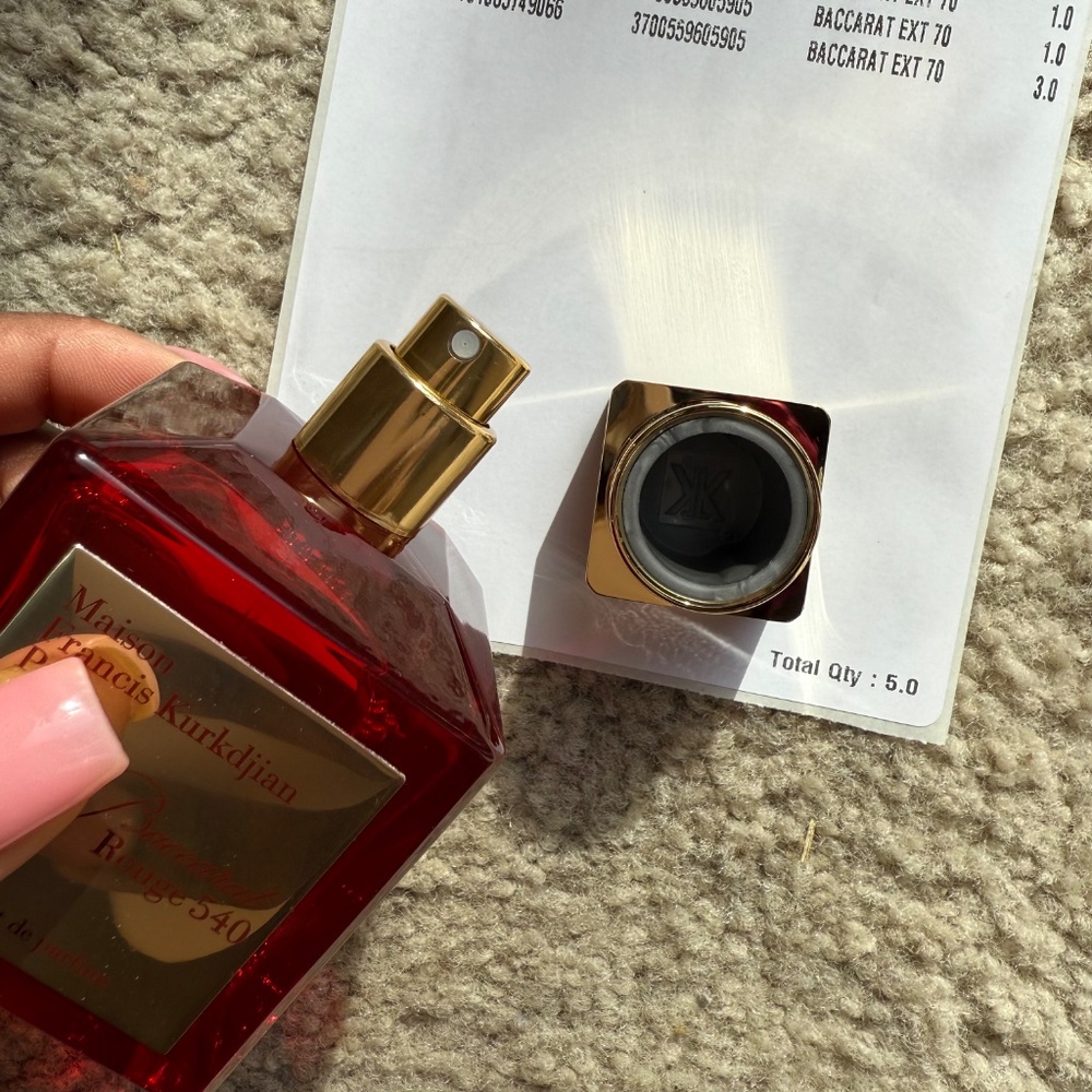 Baccarat Rouge 540 Extrait - Picture 6 of 7